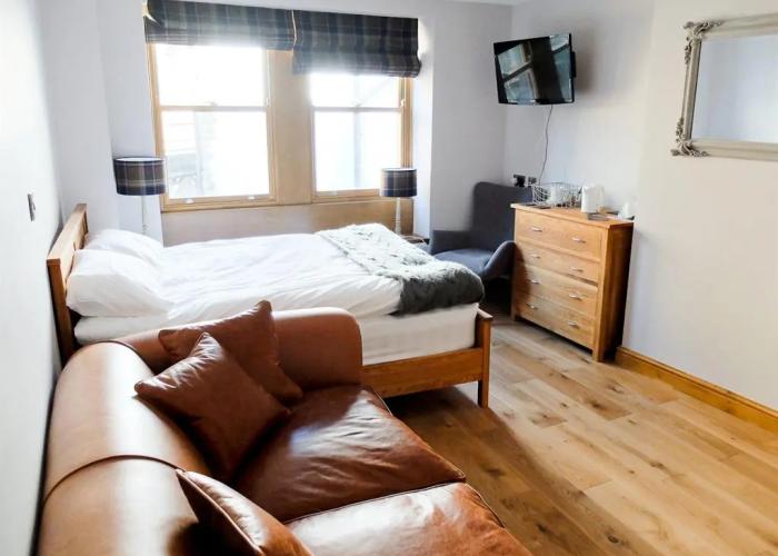 The Rooms at the Nook