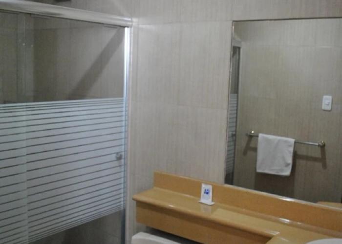 Hotel Makroz