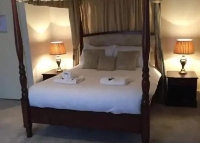 The New Inn Hotel
