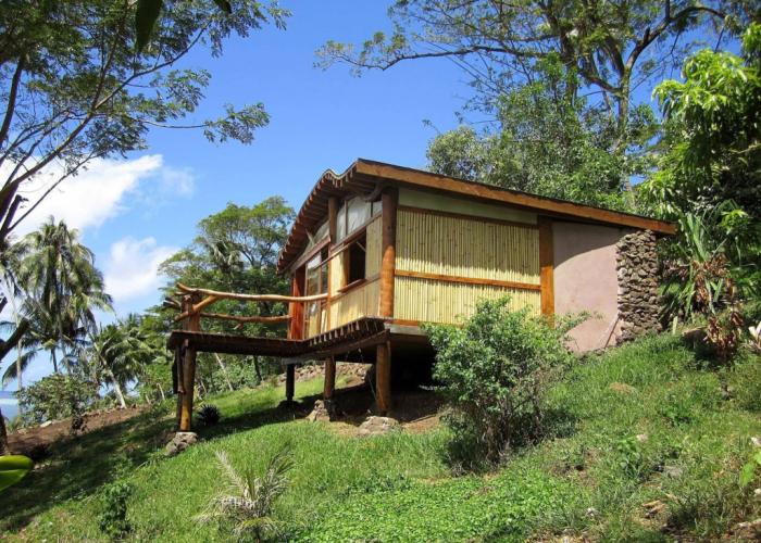 Fare Oviri Lodge