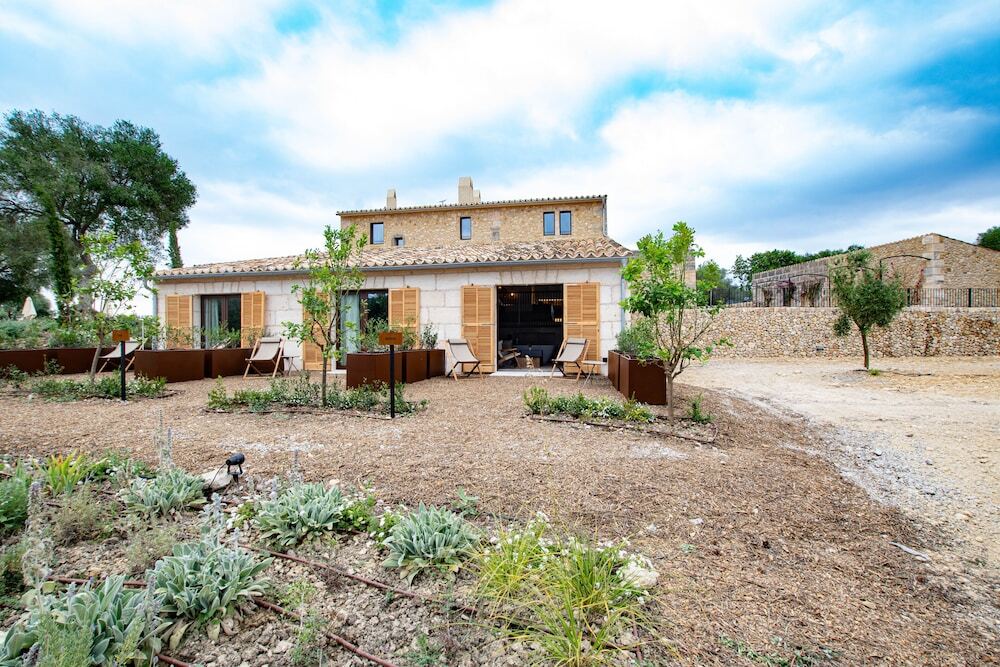 Treurer Olive Grove & Grand House - Adults Only