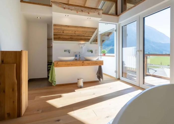 Chalet in Neukirchen am Grossvenediger With Pool
