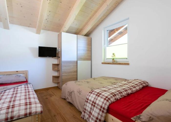 Chalet in Neukirchen am Grossvenediger With Pool