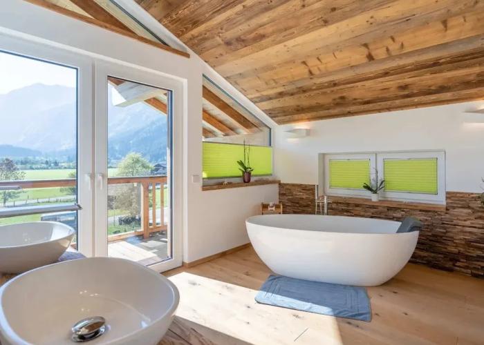 Chalet in Neukirchen am Grossvenediger With Pool