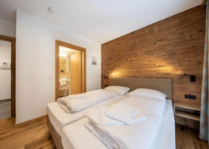 Luxury Chalet with 2 Bathrooms near Small Slope