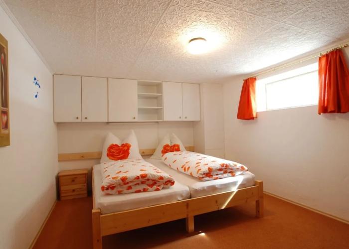 Scenic Apartment in Neukirchen am Großvenediger near Ski Area