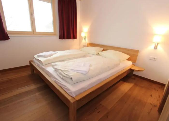 Stylish Flat With Garden & Sauna Access