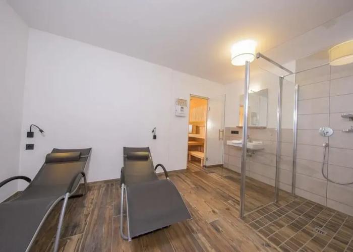 Affluent Chalet in Neukirchen near Wildkogel Ski Arena