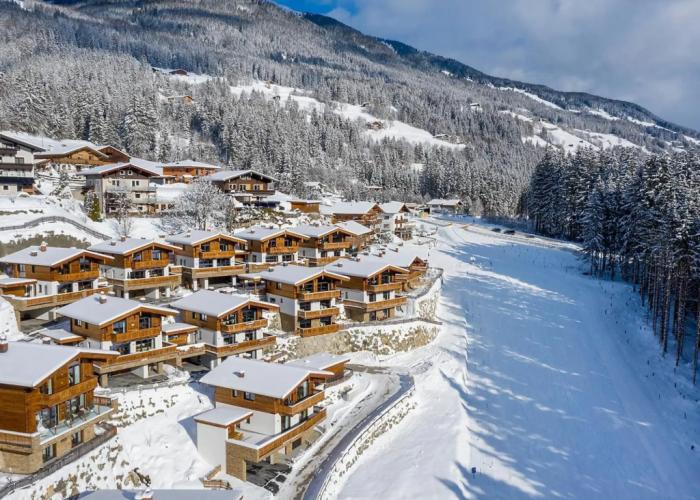 Comfy Chalet in Neukirchen near Wildkogel Ski Arena