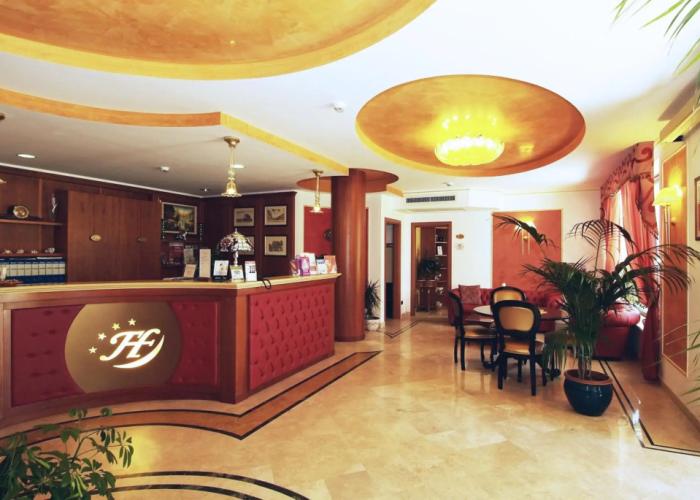 Fashion Hotel