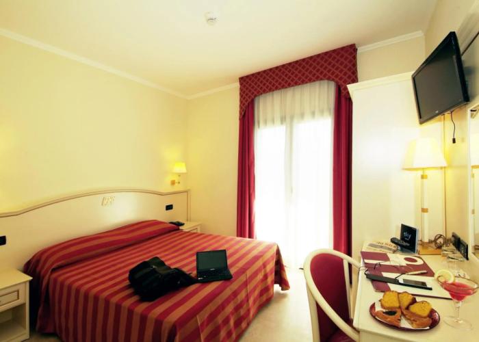 Fashion Hotel