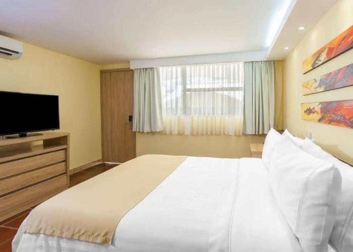 GHL Hotel Club El Puente