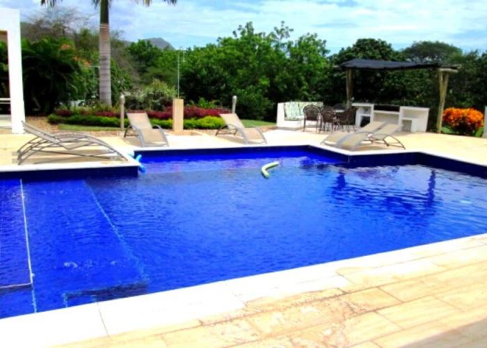 Casa Quinta con Piscina Privada Girardot
