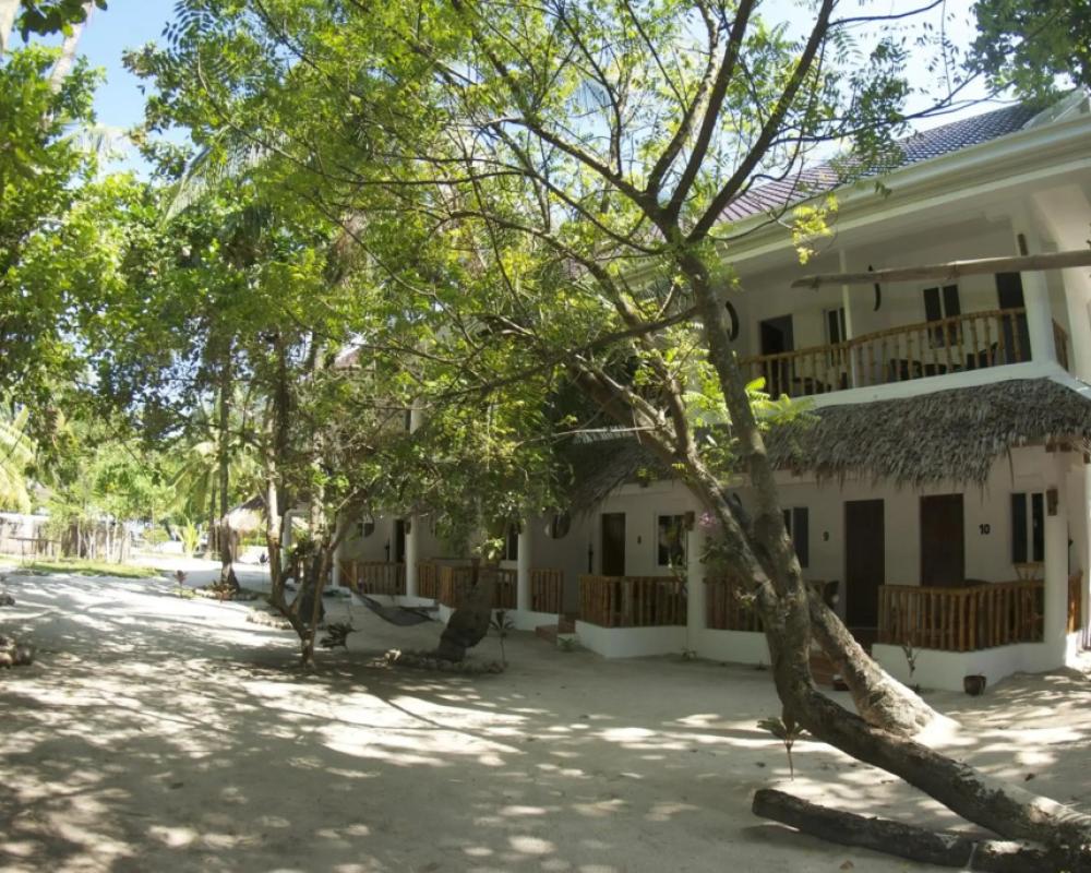фото Evolution Dive and Beach Resort