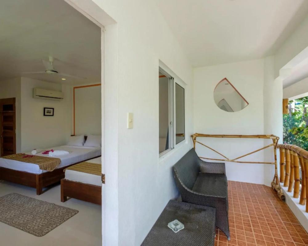 фото Evolution Dive and Beach Resort