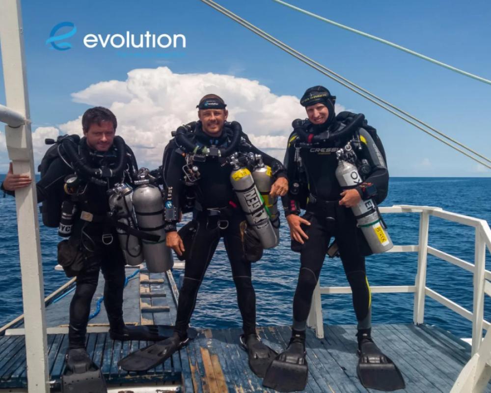 фото Evolution Dive and Beach Resort