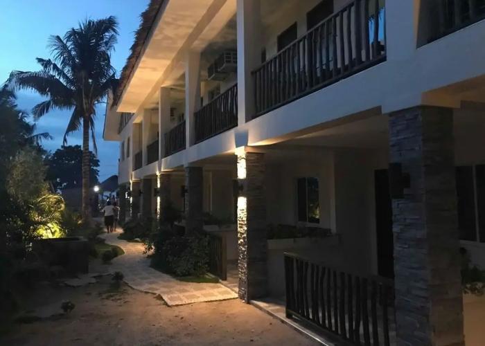 Avila's Horizon Dive Resort