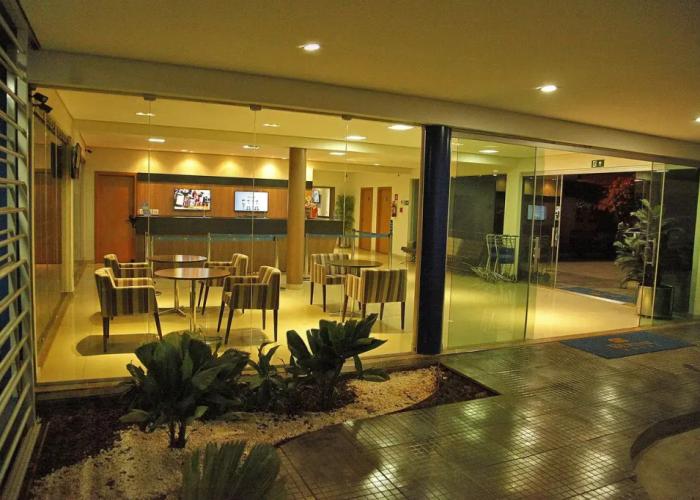 Bernal Hotel Econômico