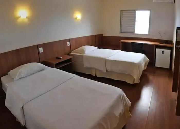 Bernal Hotel Econômico