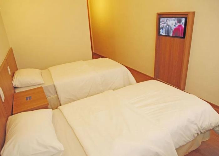 Bernal Hotel Econômico