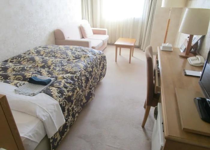 Saku Grand hotel