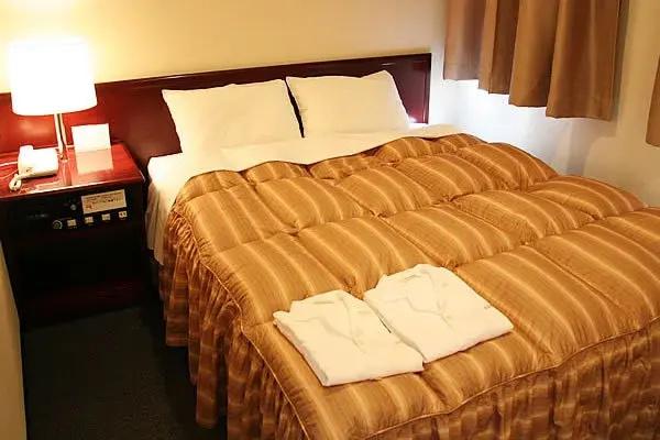 City Hotel Ando
