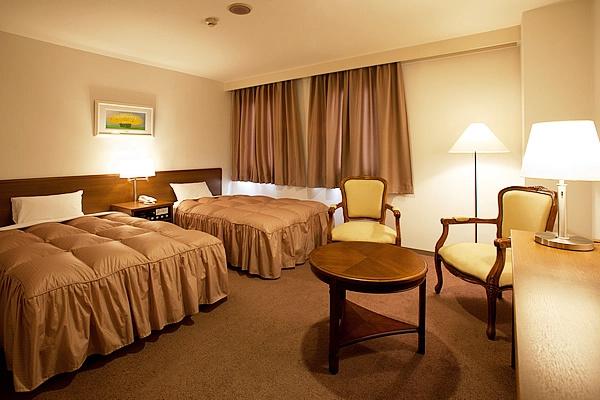 City Hotel Ando