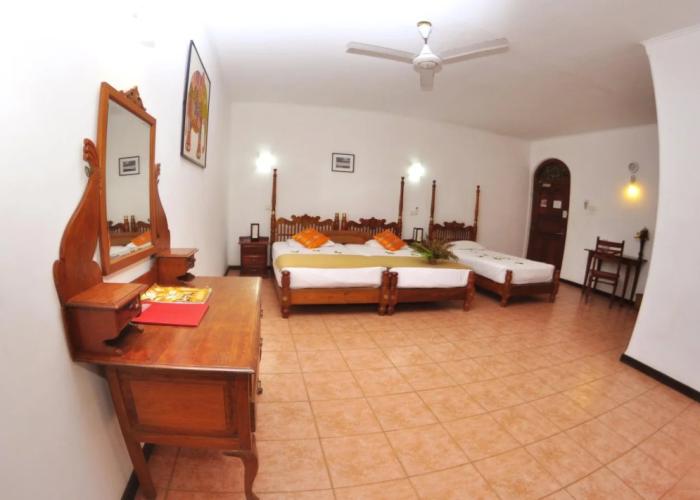 Royal Beach Resort