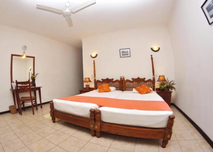 Royal Beach Resort