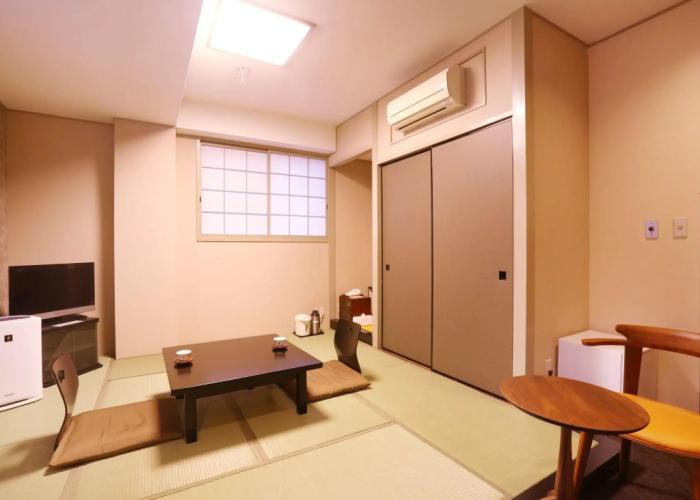 Hotel Parens Onoya