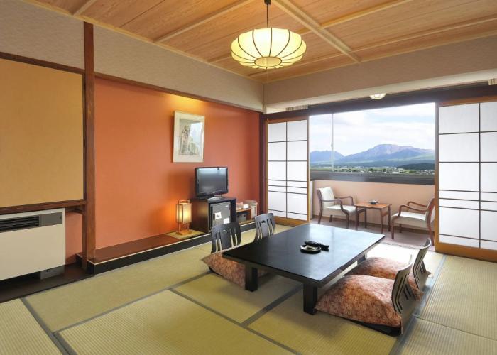 Aso Plaza Hotel