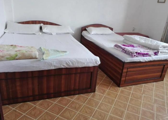Kayastha restaurant and lodge