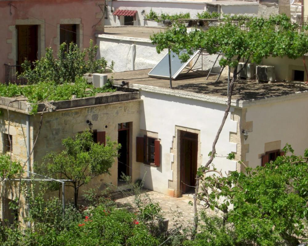 Patriko Traditional Residence