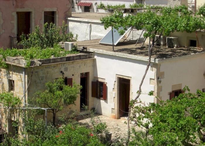 Patriko Traditional Residence