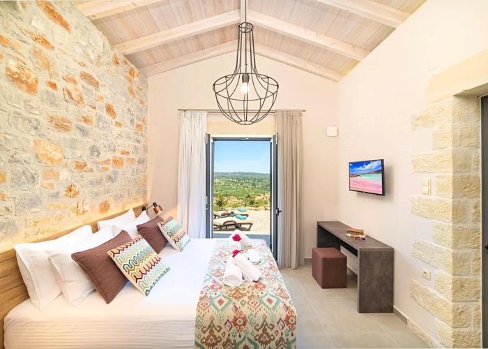 Villa Vardis Heated Pool
