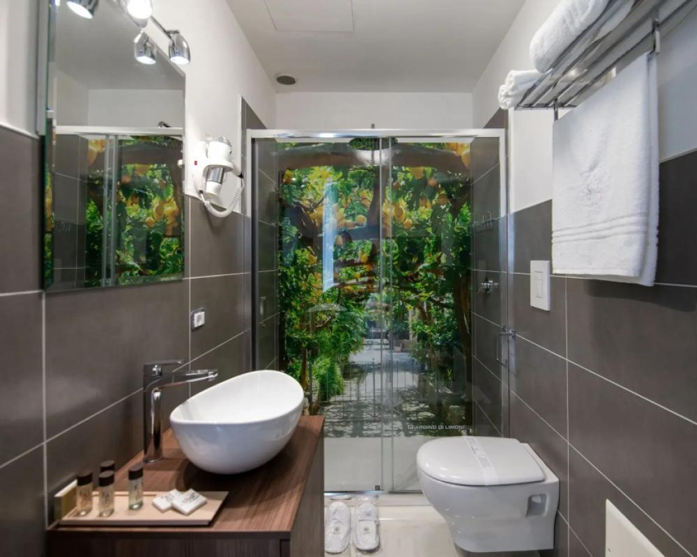 Palazzo Caracciolo del Sole