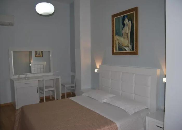 Grand White City Hotel
