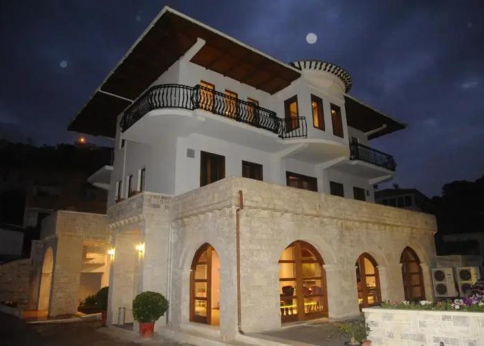 Rezidenca Desaret Hotel