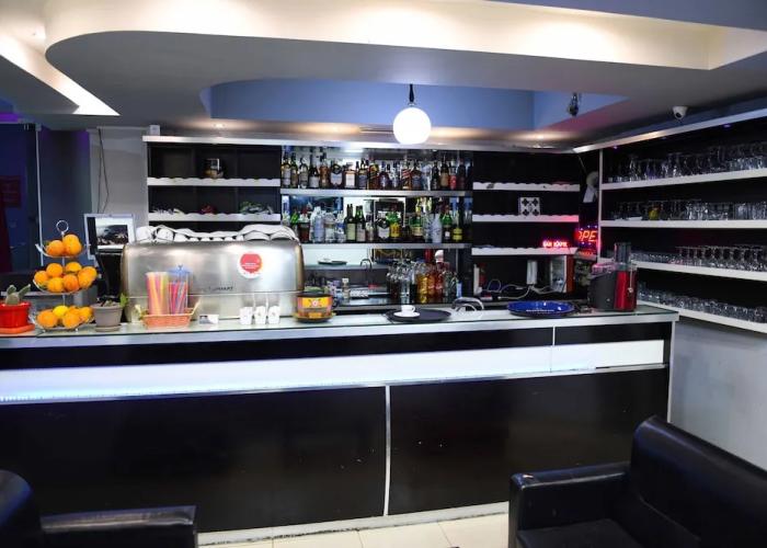 Hotel Bardhi