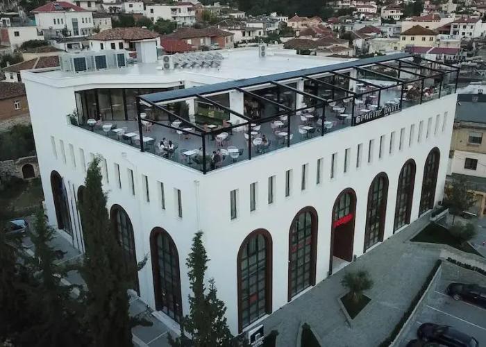 Portik Hotel