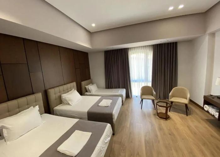 Portik Hotel