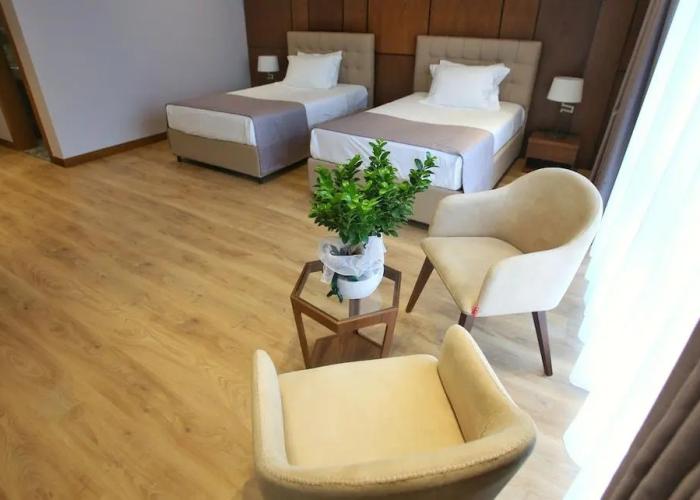 Portik Hotel