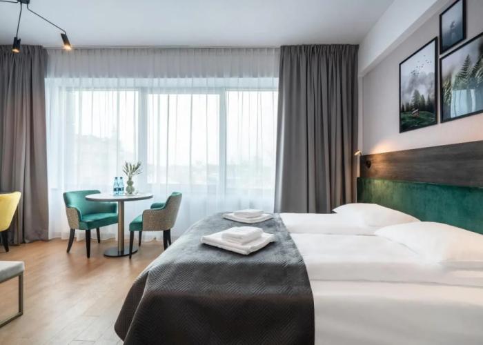 Green Hotel