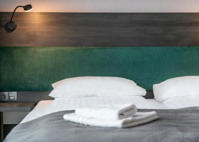 Green Hotel