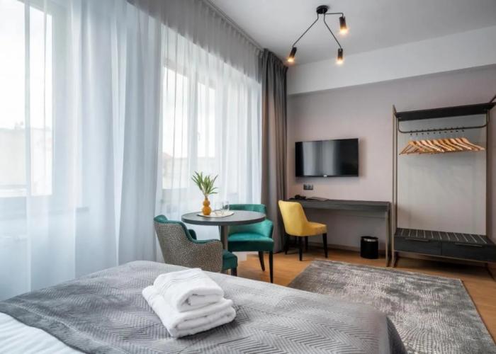 Green Hotel