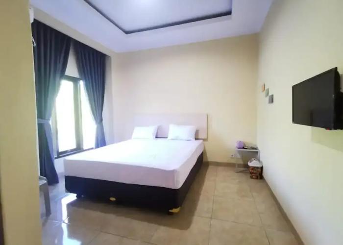 OYO 94248 Hotel Majest