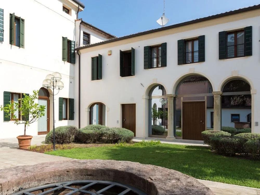 фото Residence Le Bugne