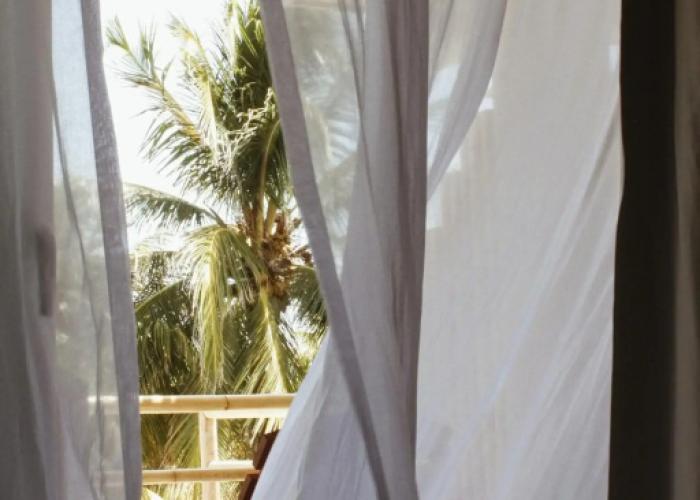 Noah Beach Hotel & Suites