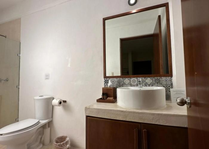 Noah Beach Hotel & Suites