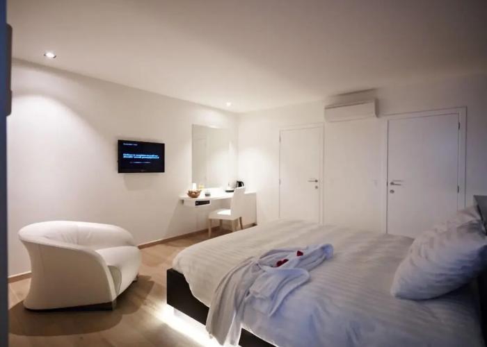 B&B Aquabello